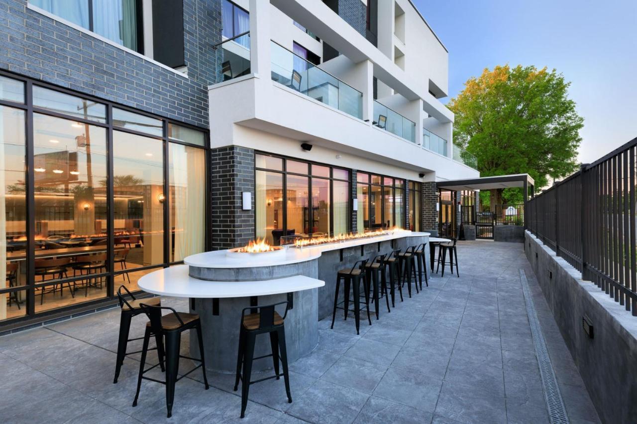 Courtyard By Marriott Richmond Scott'S Addition Bagian luar foto